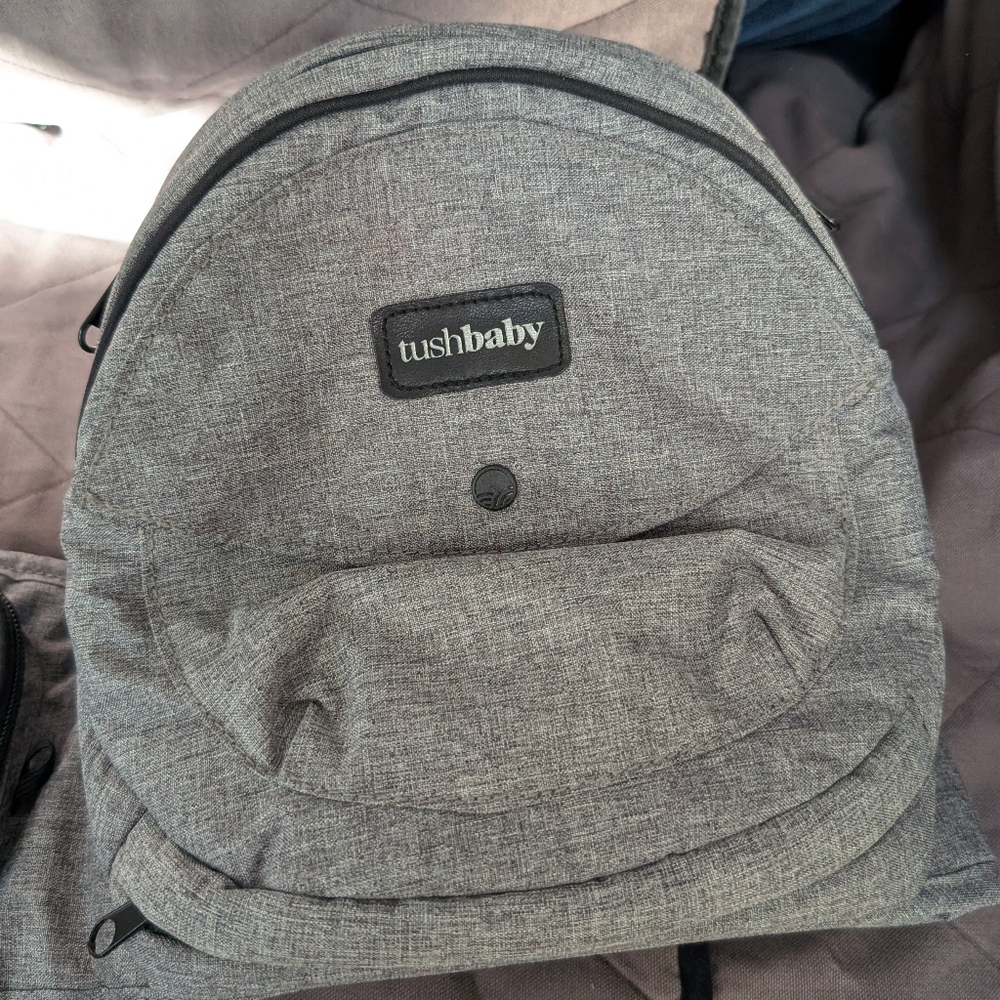 Tushbaby Hip Carrier w/ Extender Belt